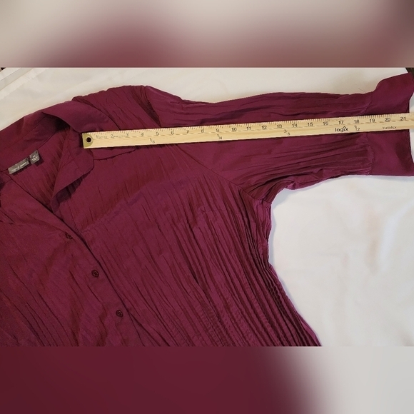 Apt 9 Woman Burgundy Button Down Blouse 3X - Picture 4 of 11